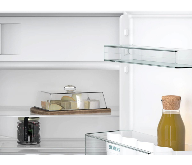 Lodówka do zabudowy Siemens KU22LVFD0 Podblatowa 82cm 35dB Zawiasy Nożycowe 110L - 1516375 - zdjęcie 4